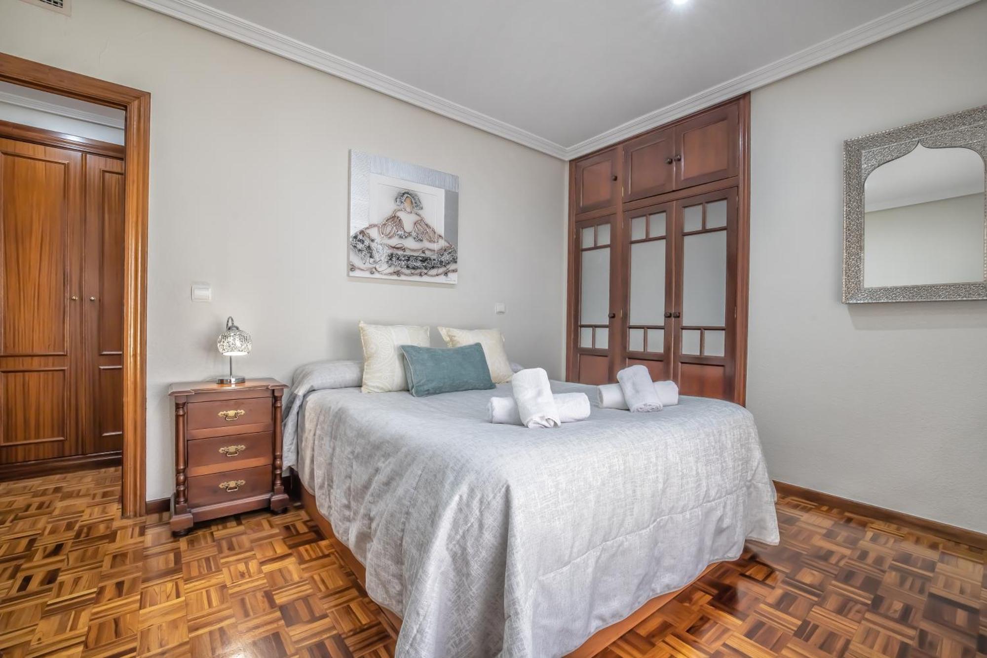 Apartamento Esmeralda & Centro & Parking Cordoba Ngoại thất bức ảnh